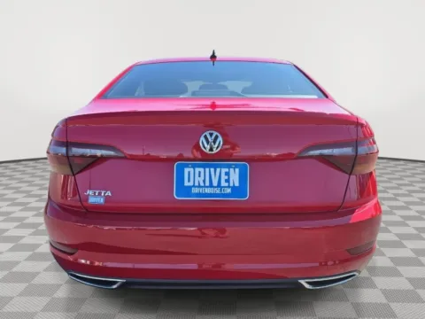 More photos of 2019 Volkswagen Jetta R-Line at Driven, ID
