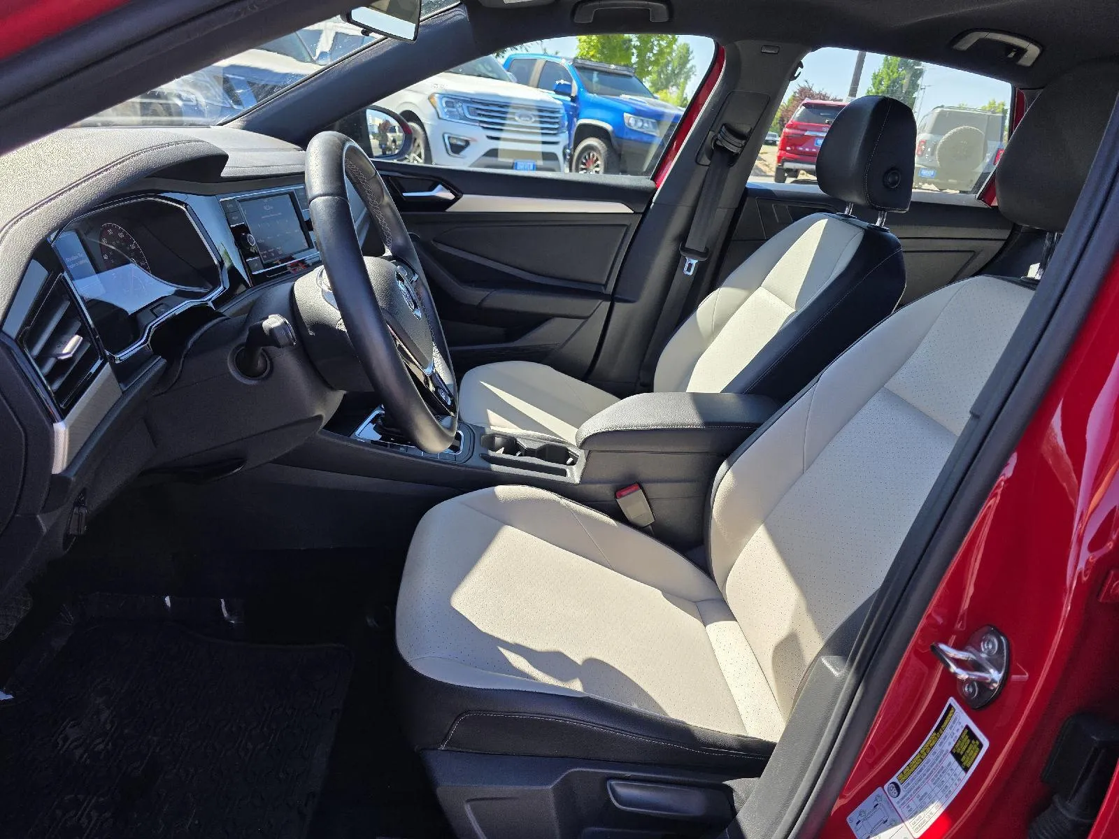 2019 Volkswagen Jetta R-Line - Photo 7