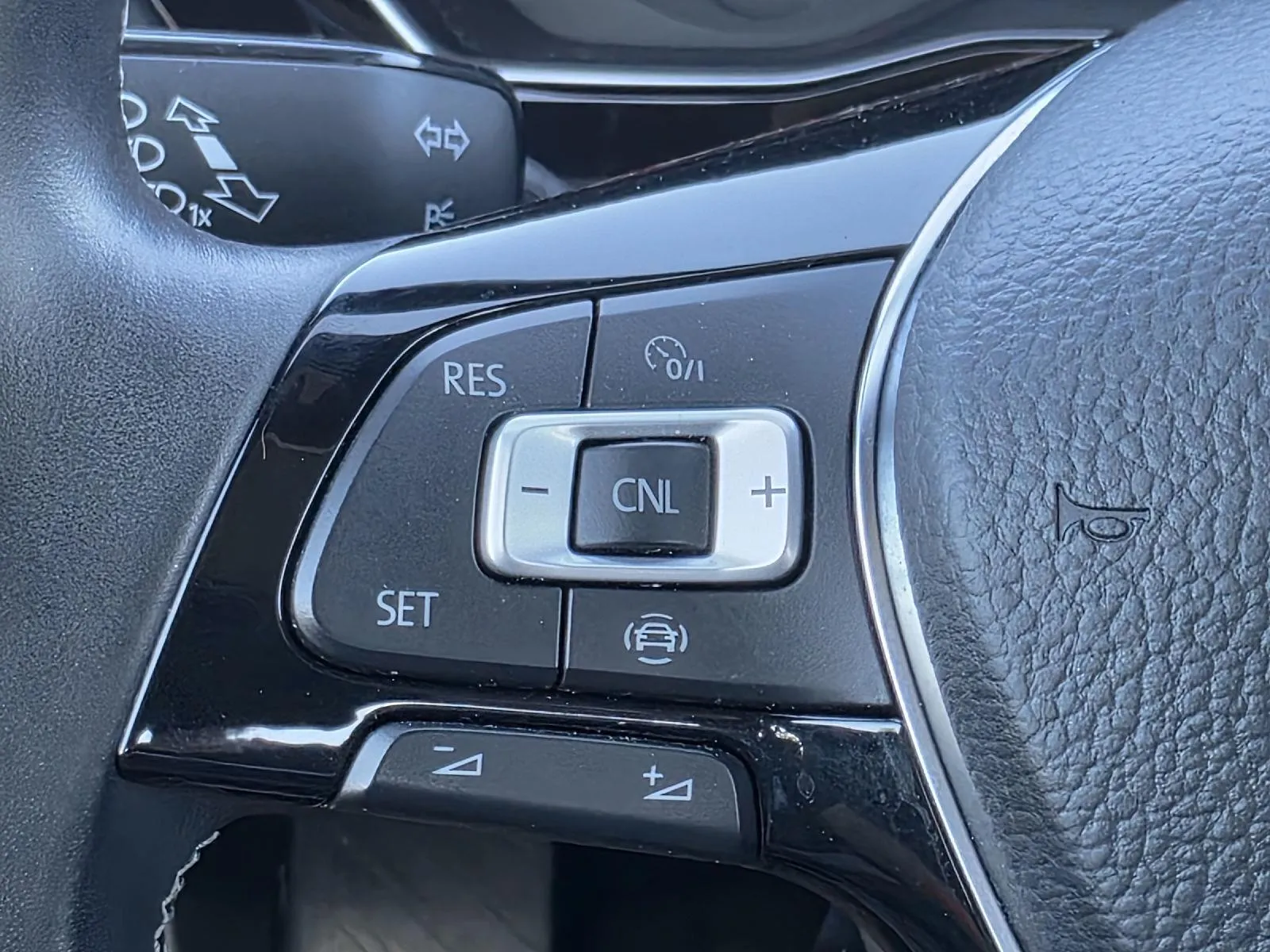 2019 Volkswagen Jetta R-Line - Photo 13