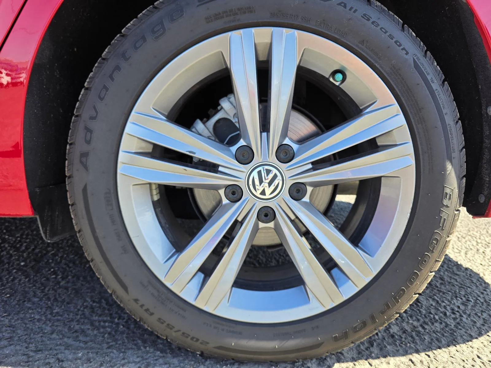 2019 Volkswagen Jetta R-Line - Photo 18