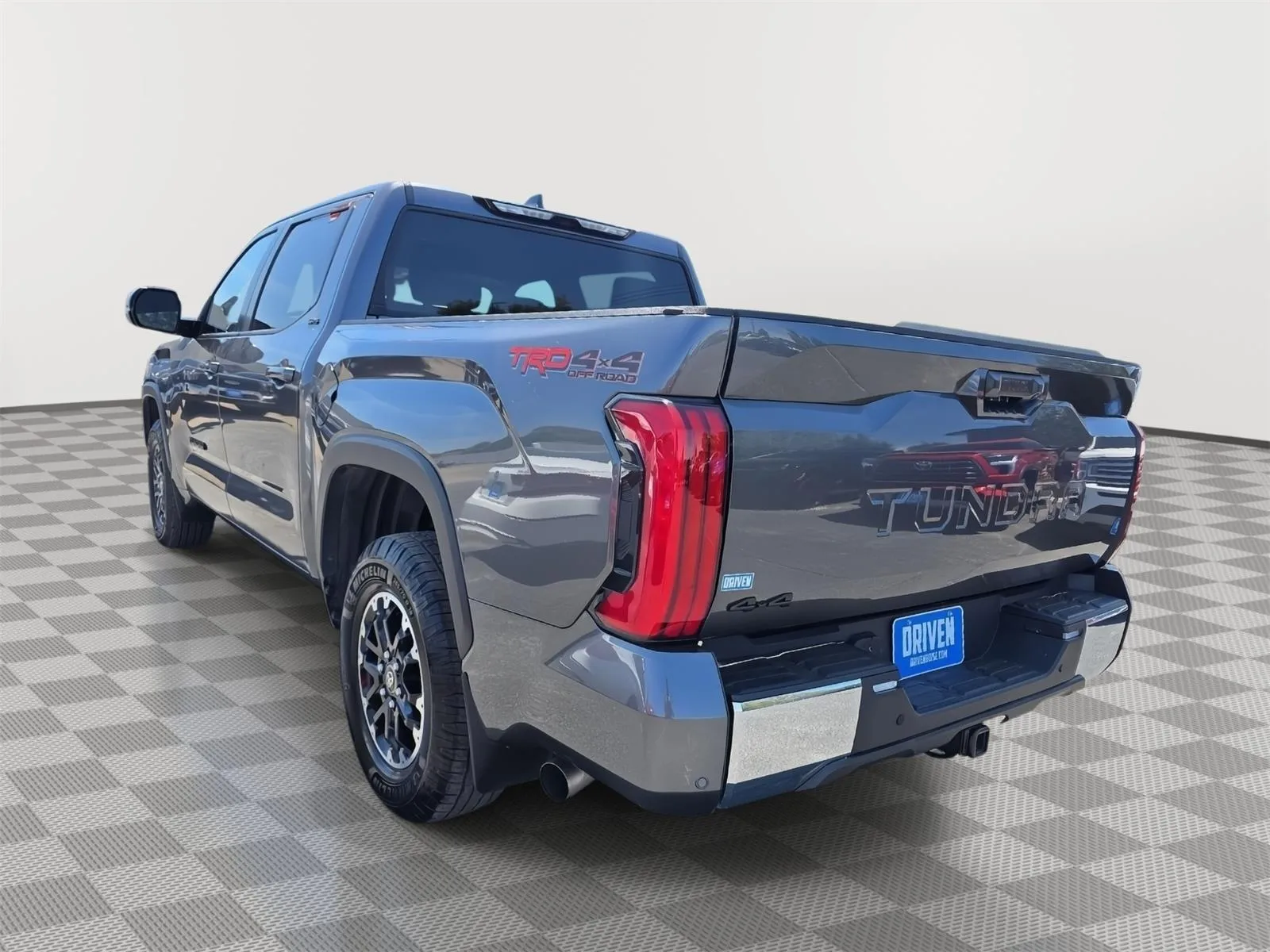 Toyota Tundra photo 6