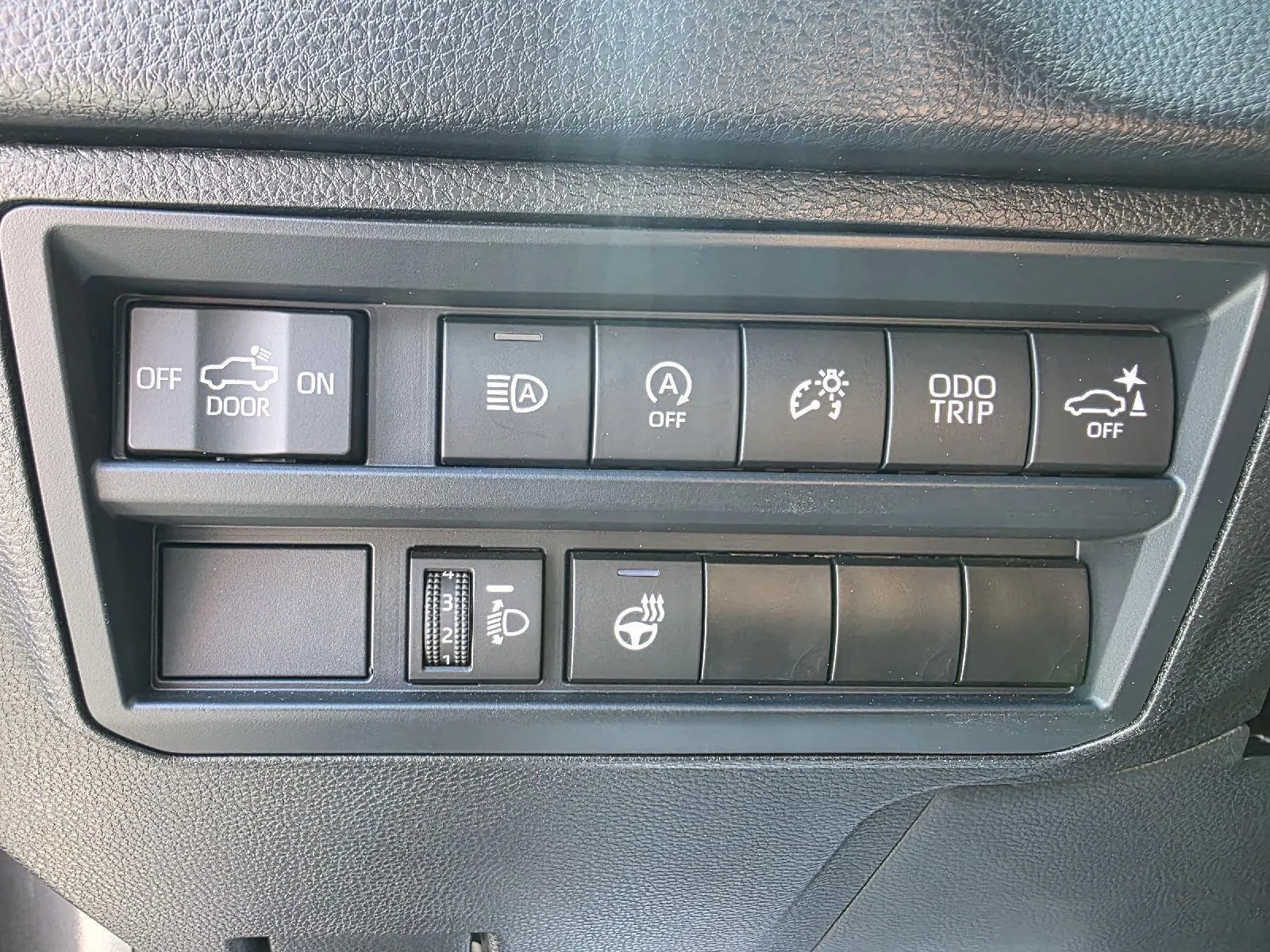 Toyota Tundra photo 11