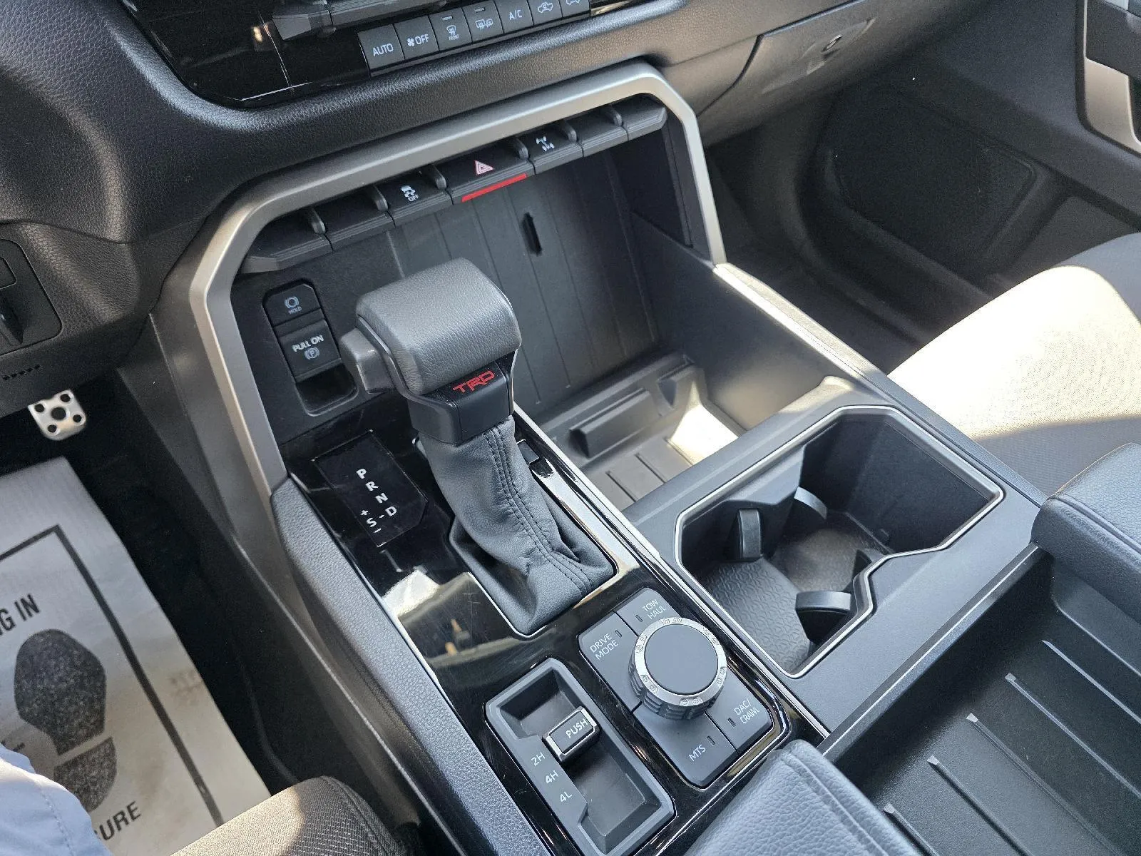 Toyota Tundra photo 13