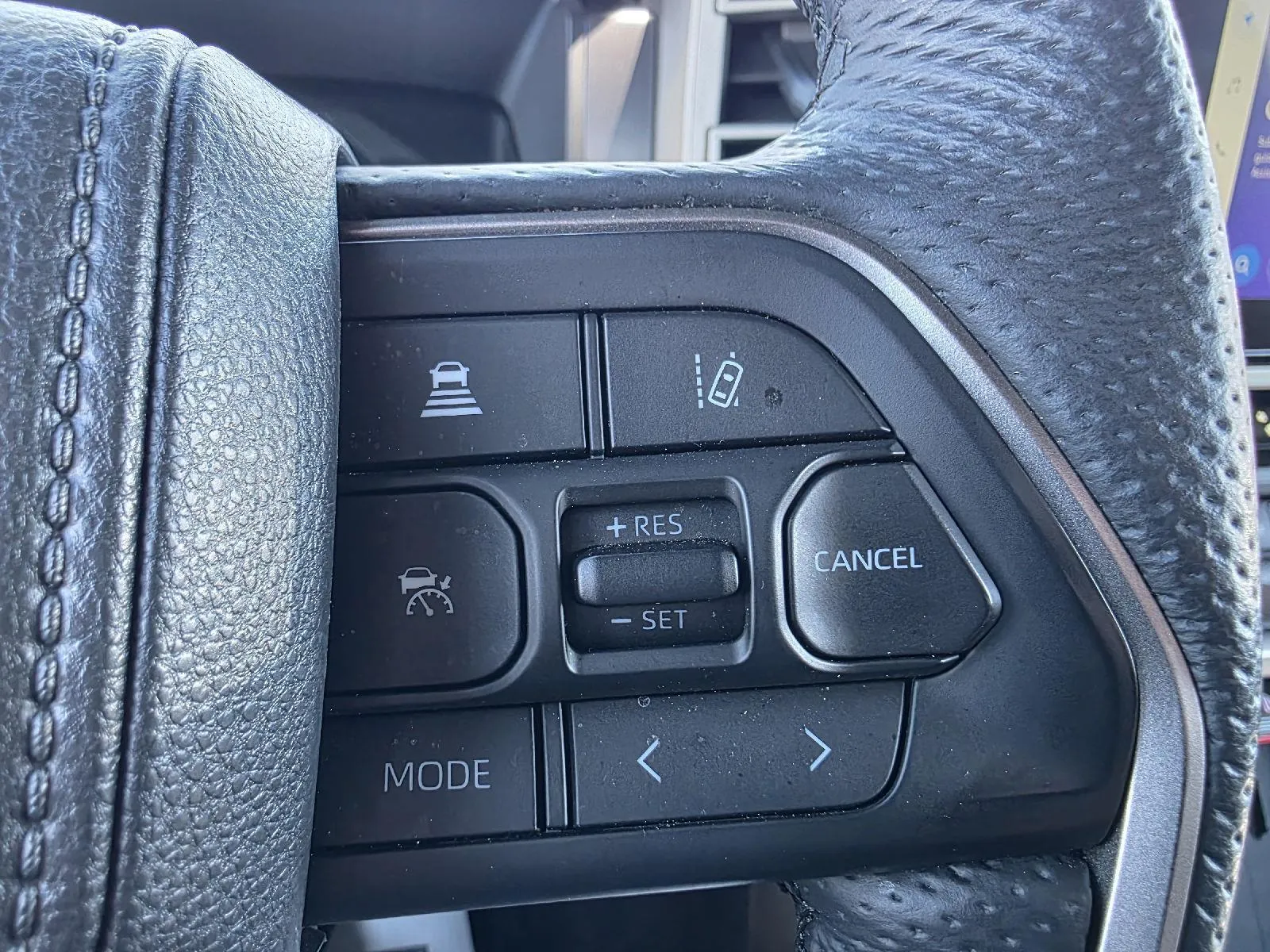 Toyota Tundra photo 17