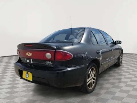 More photos of 2004 Chevrolet Cavalier at Driven, ID
