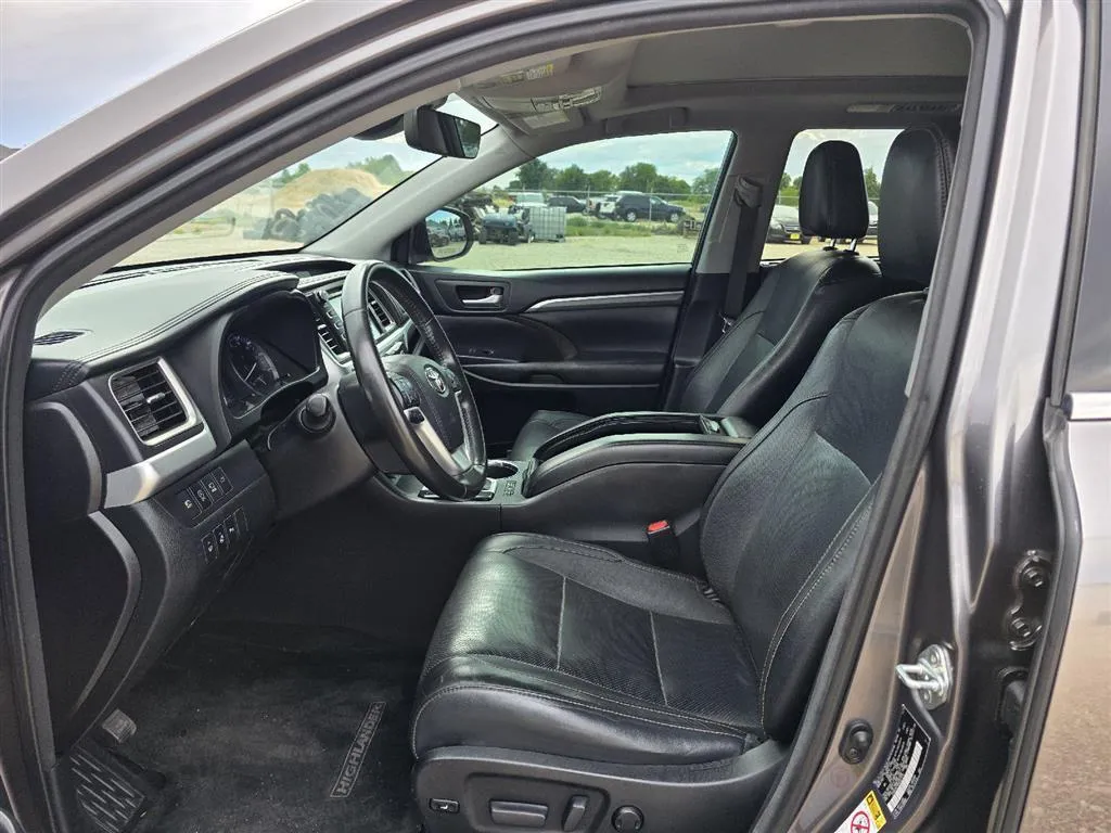 2017 Toyota Highlander Limited Platinum - Photo 7