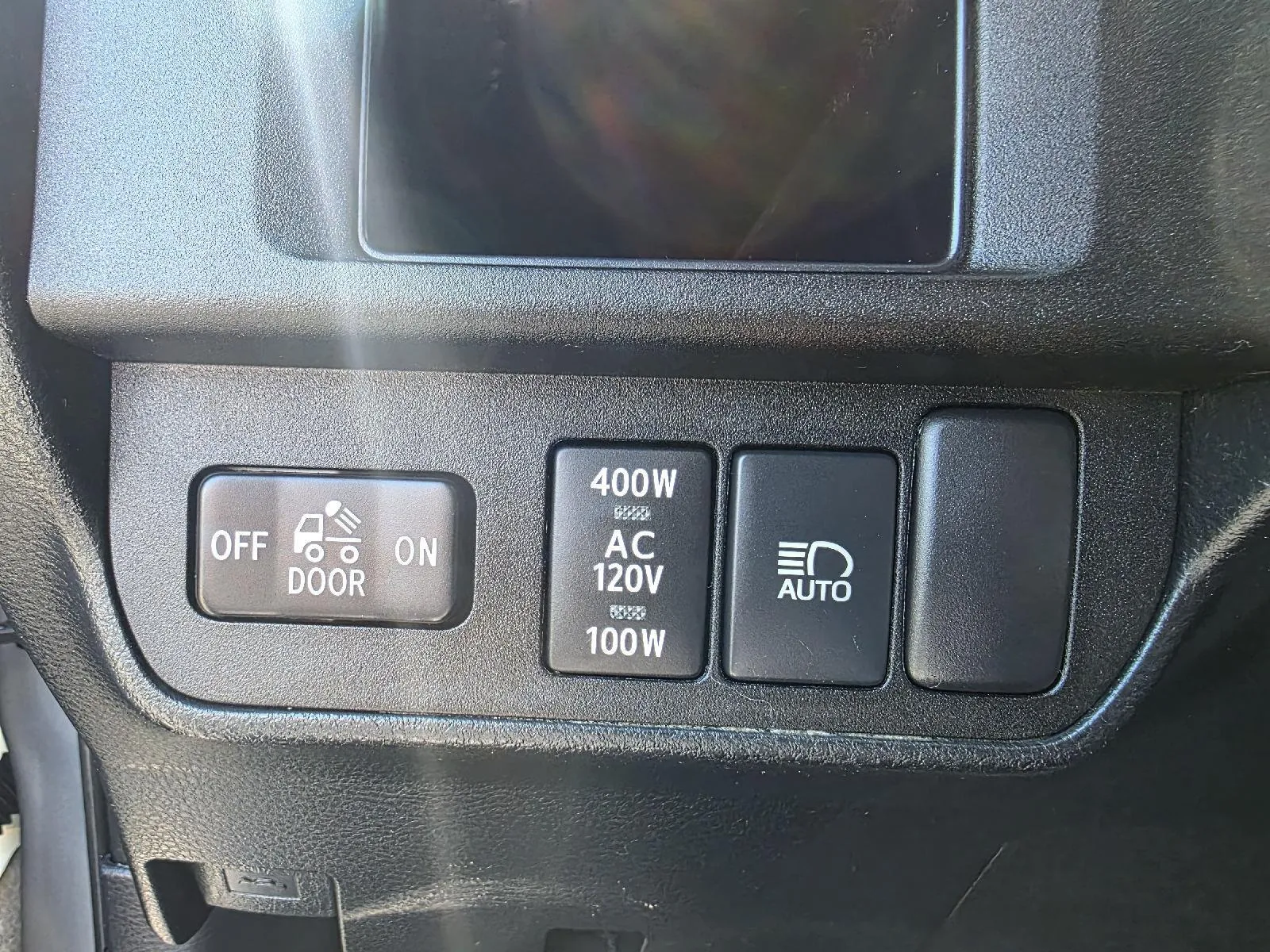 Toyota Tacoma photo 20