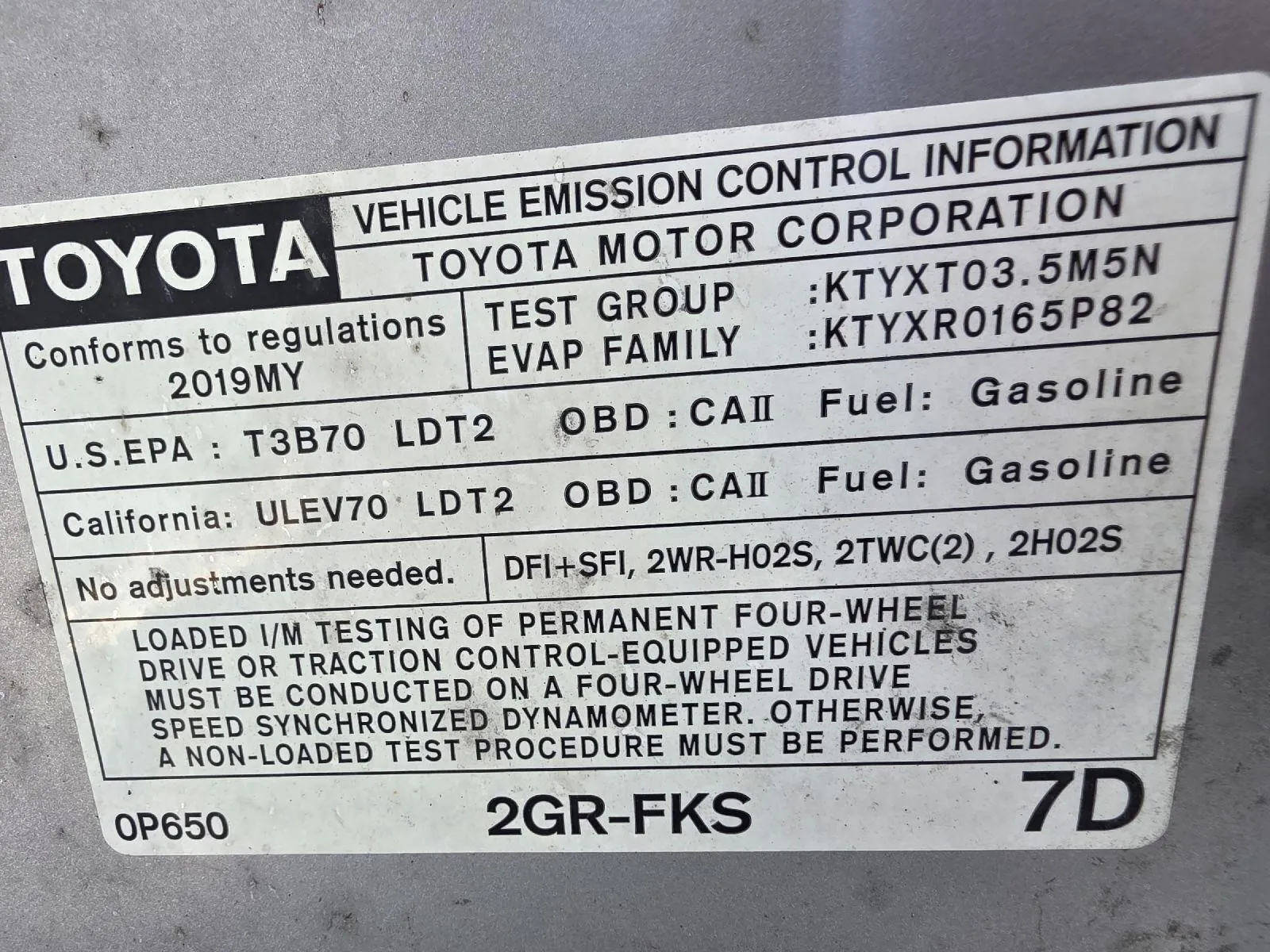 Toyota Tacoma photo 23
