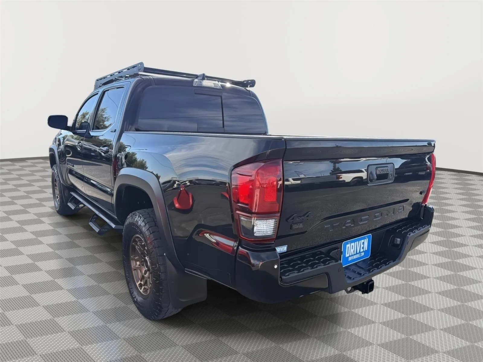 Toyota Tacoma photo 7