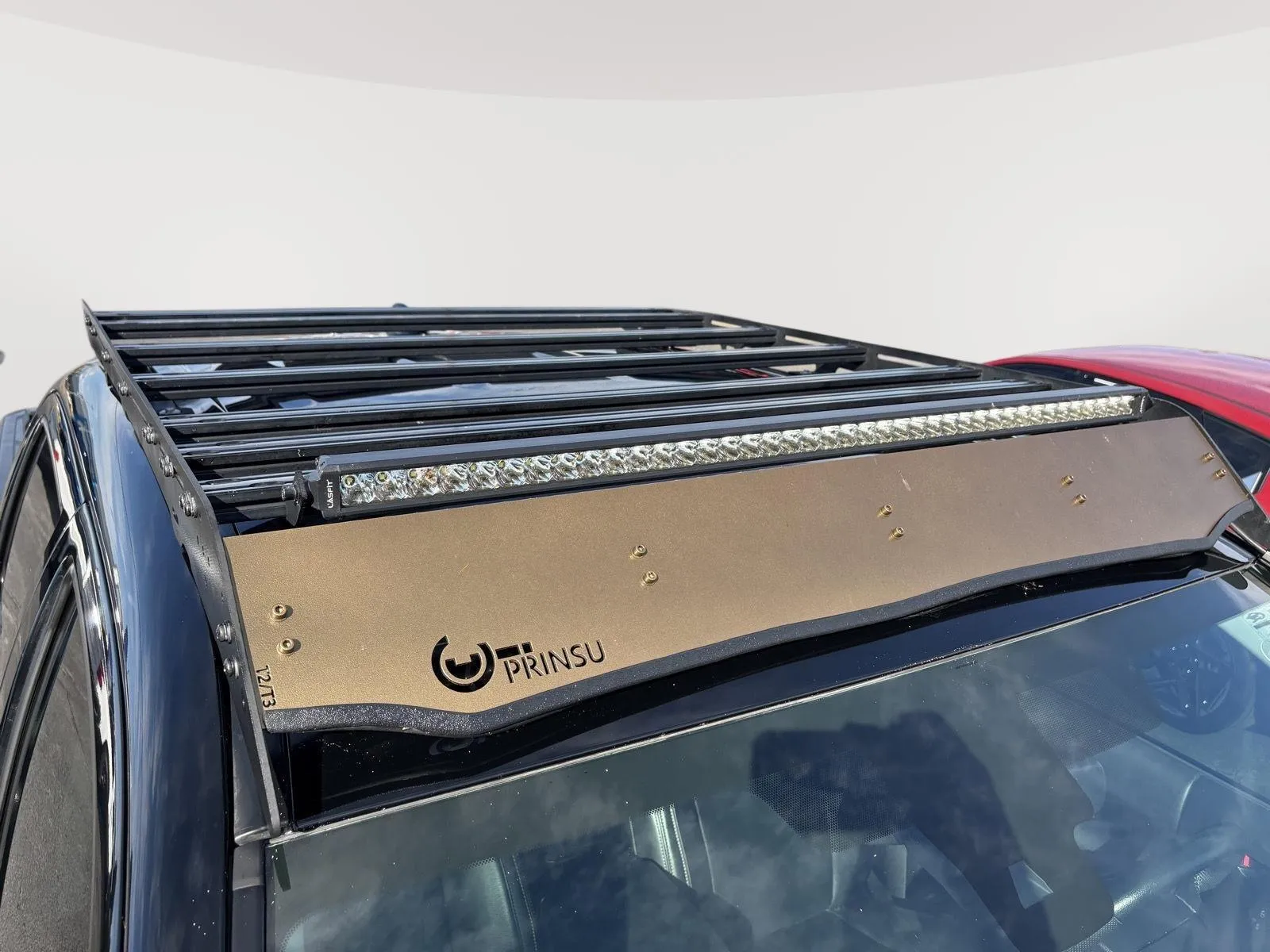 Toyota Tacoma photo 8