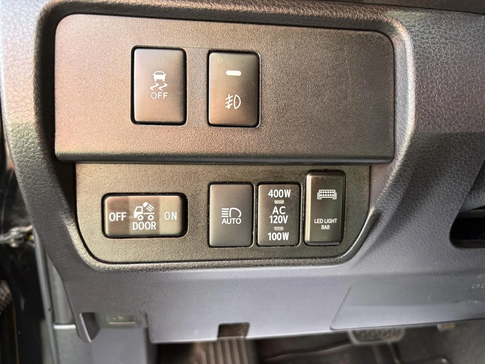 Toyota Tacoma photo 11