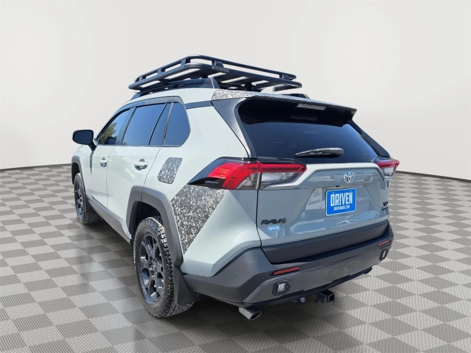Toyota RAV4 photo 6