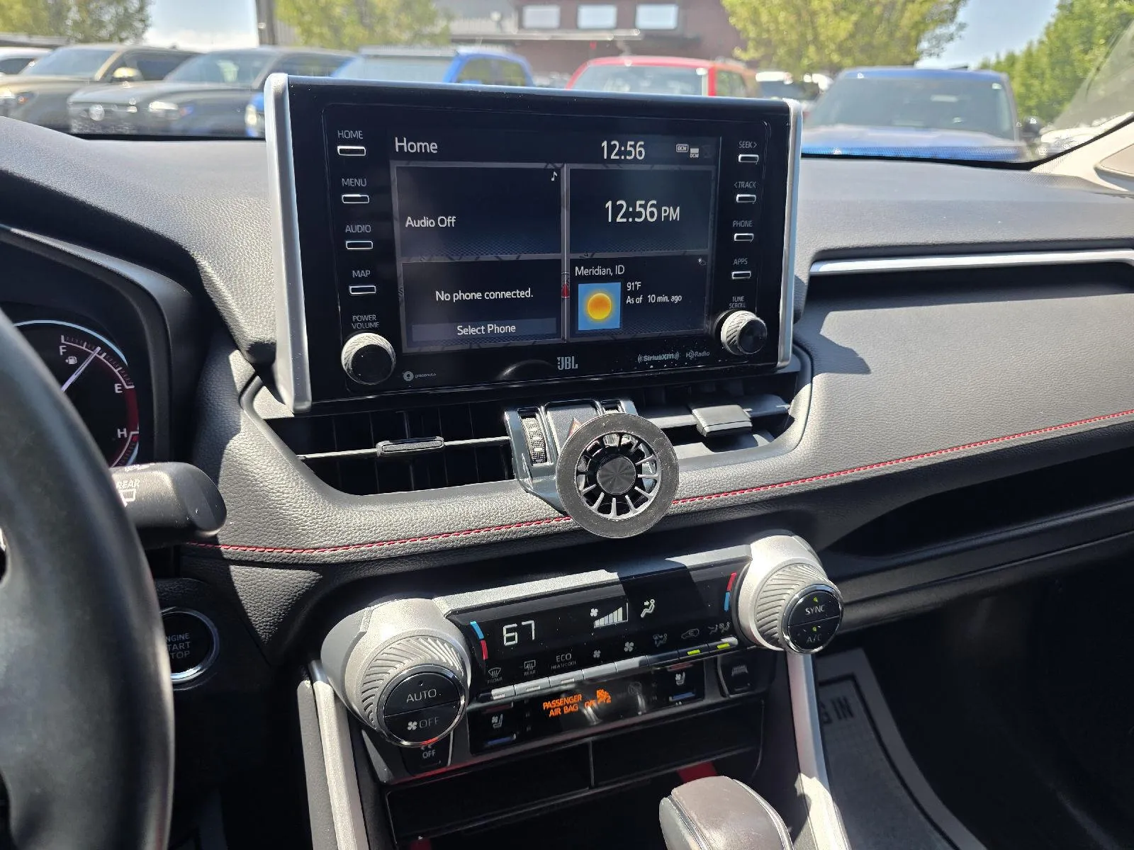Toyota RAV4 photo 15