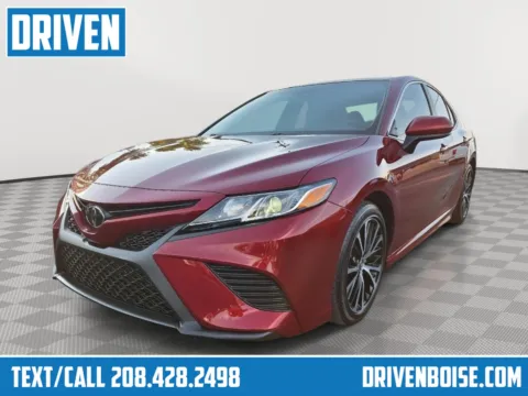 Red 2018 Toyota Camry SE for sale in Boise, ID