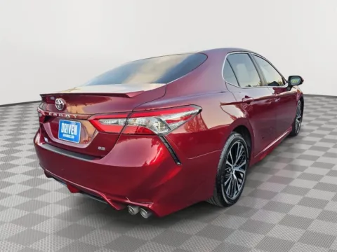 More photos of 2018 Toyota Camry SE at Driven, ID