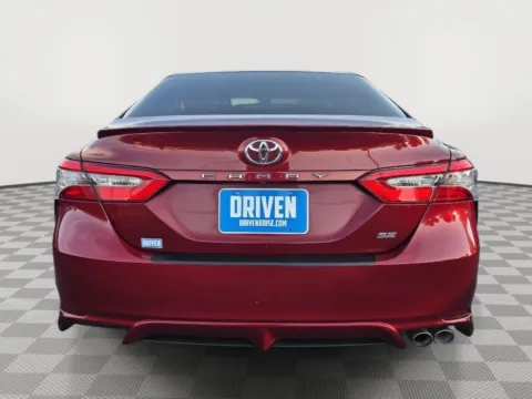 More photos of 2018 Toyota Camry SE at Driven, ID