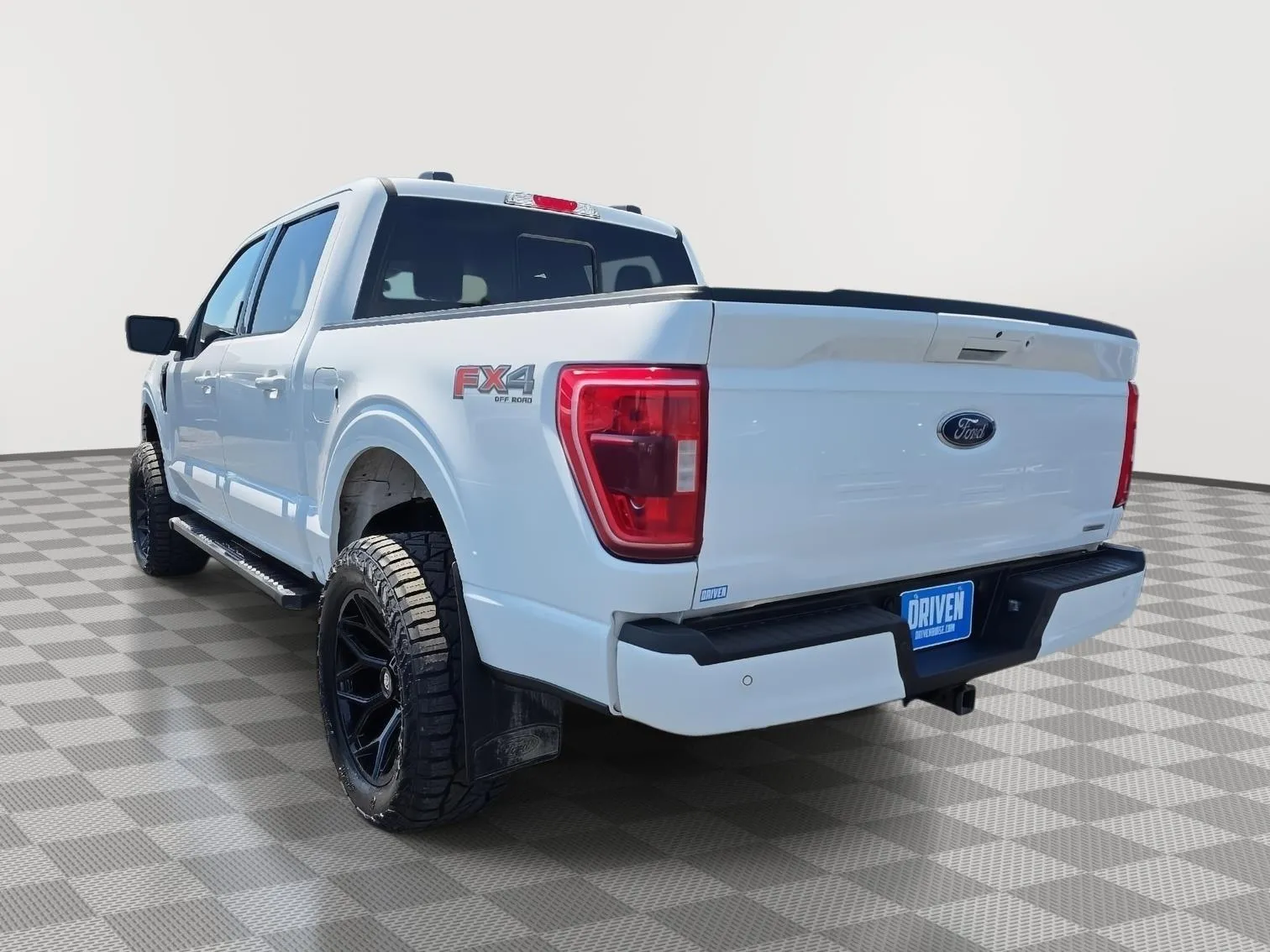 Ford F-150 photo 6