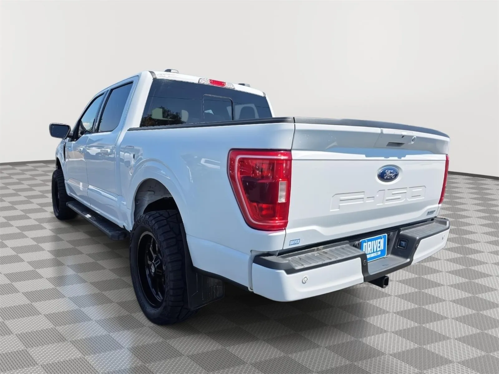 Ford F-150 photo 6