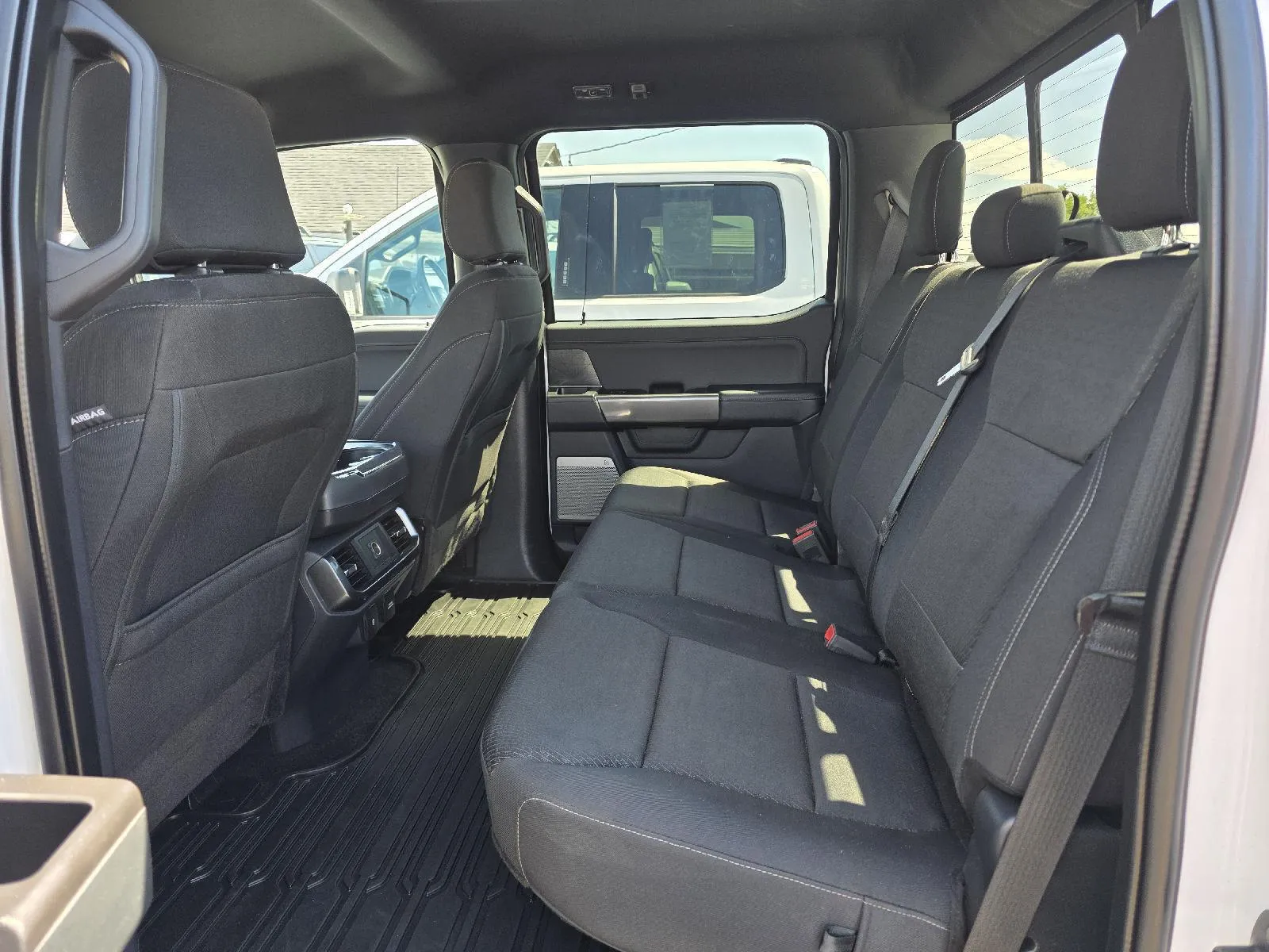 Ford F-150 photo 10