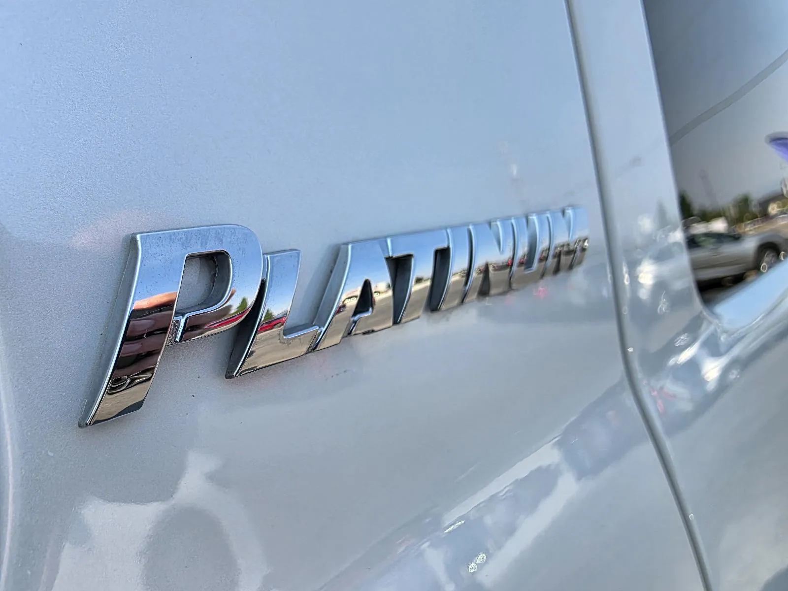 Toyota Sequoia photo 10