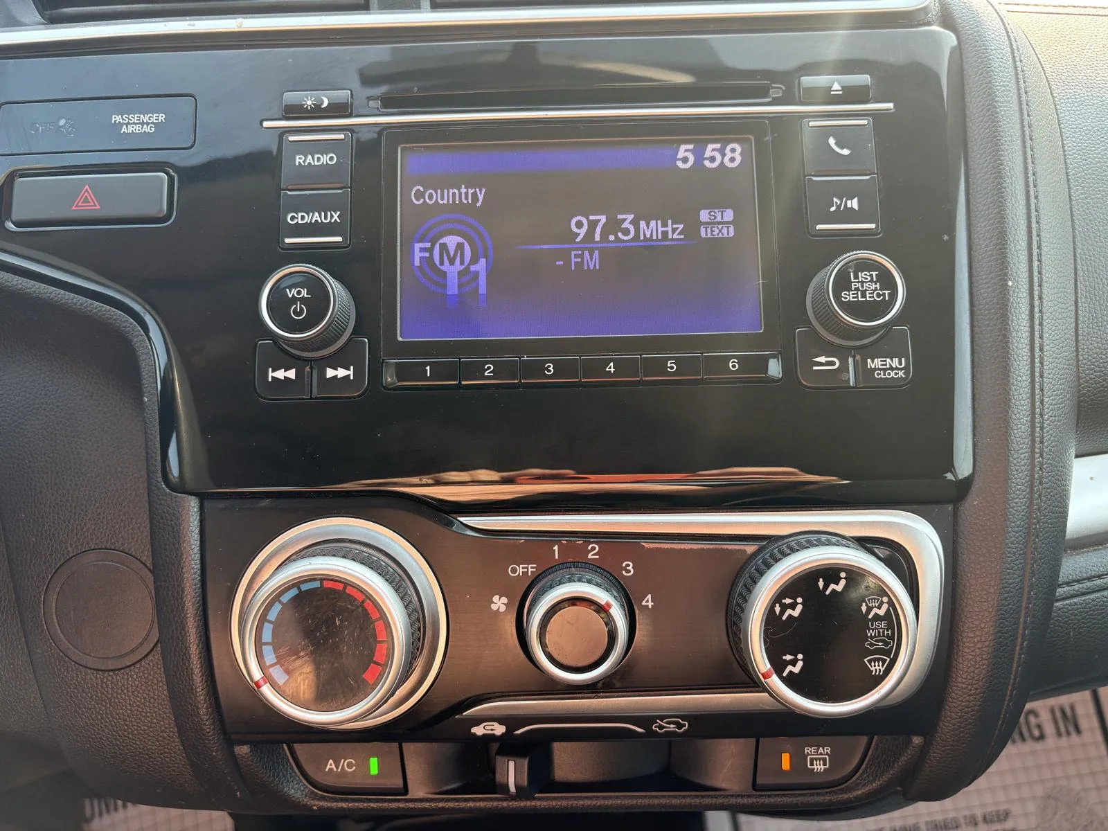 Honda Fit photo 15