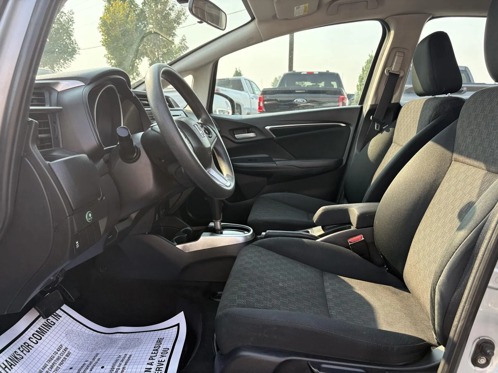 Honda Fit photo 17