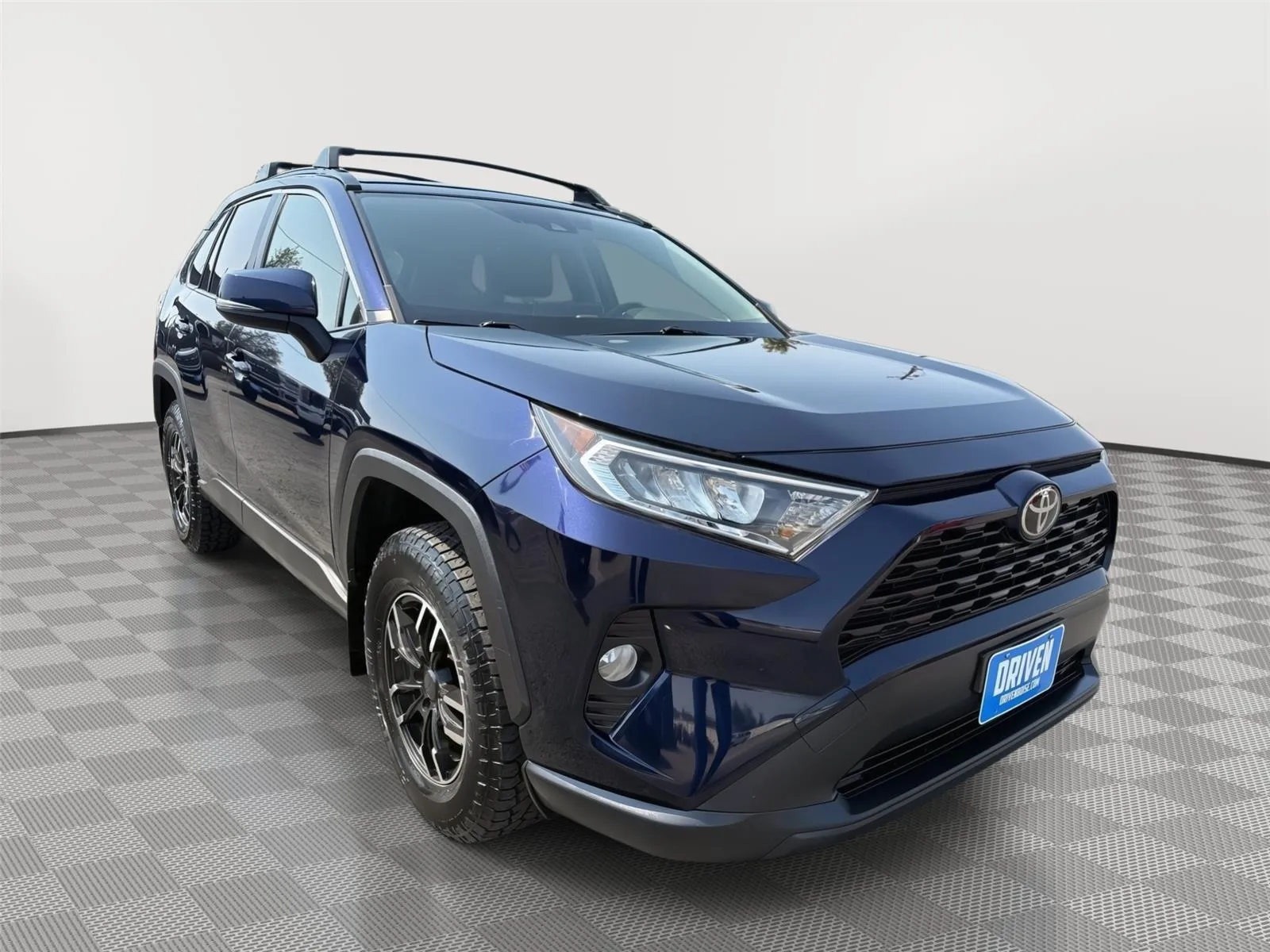 Toyota RAV4 photo 3