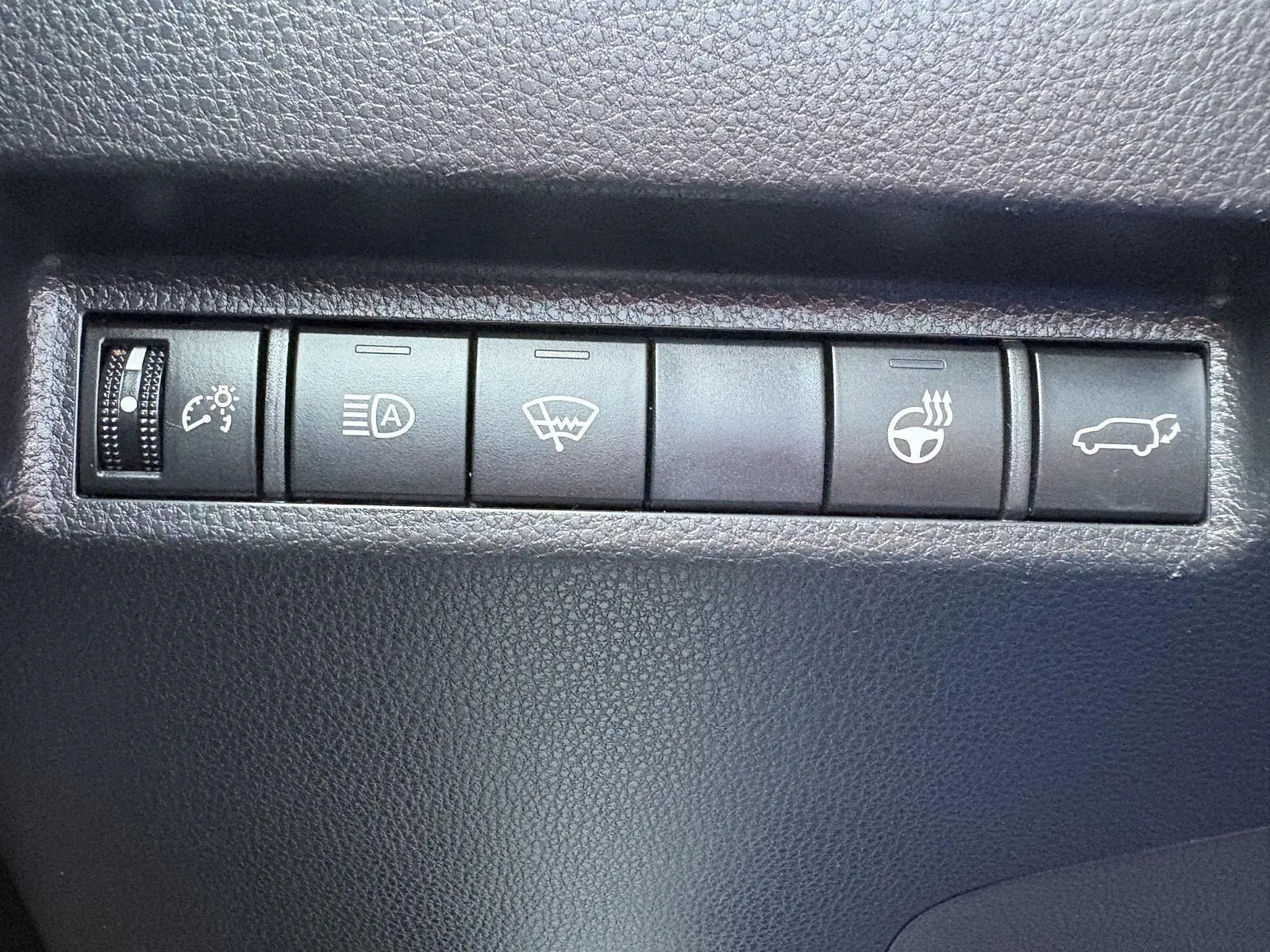 Toyota RAV4 photo 11