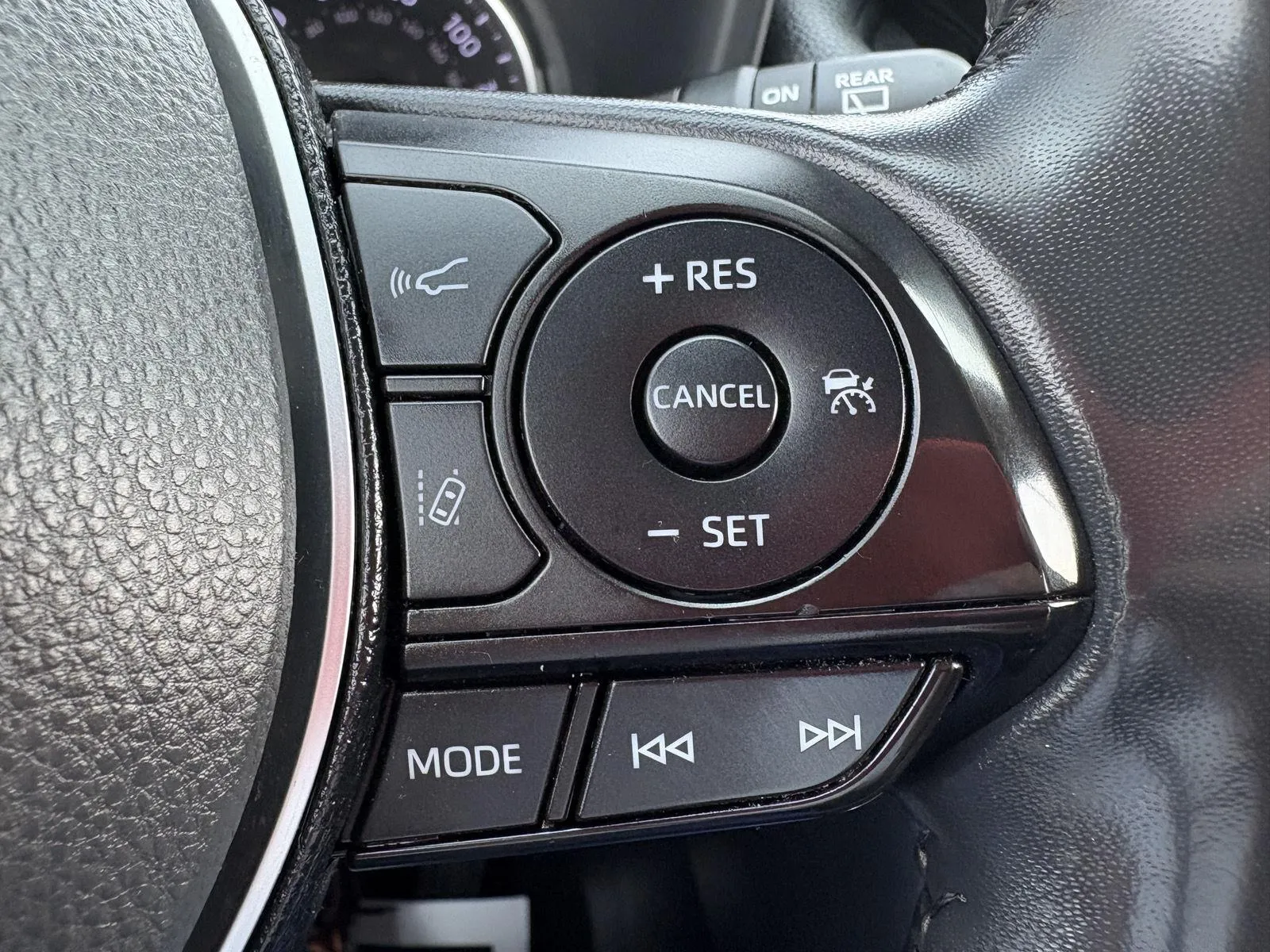 Toyota RAV4 photo 14