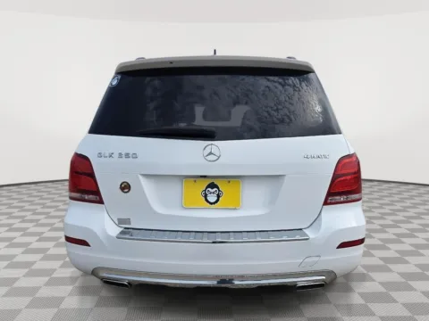 More photos of 2015 Mercedes-Benz GLK-Class GLK 350 at Driven, ID