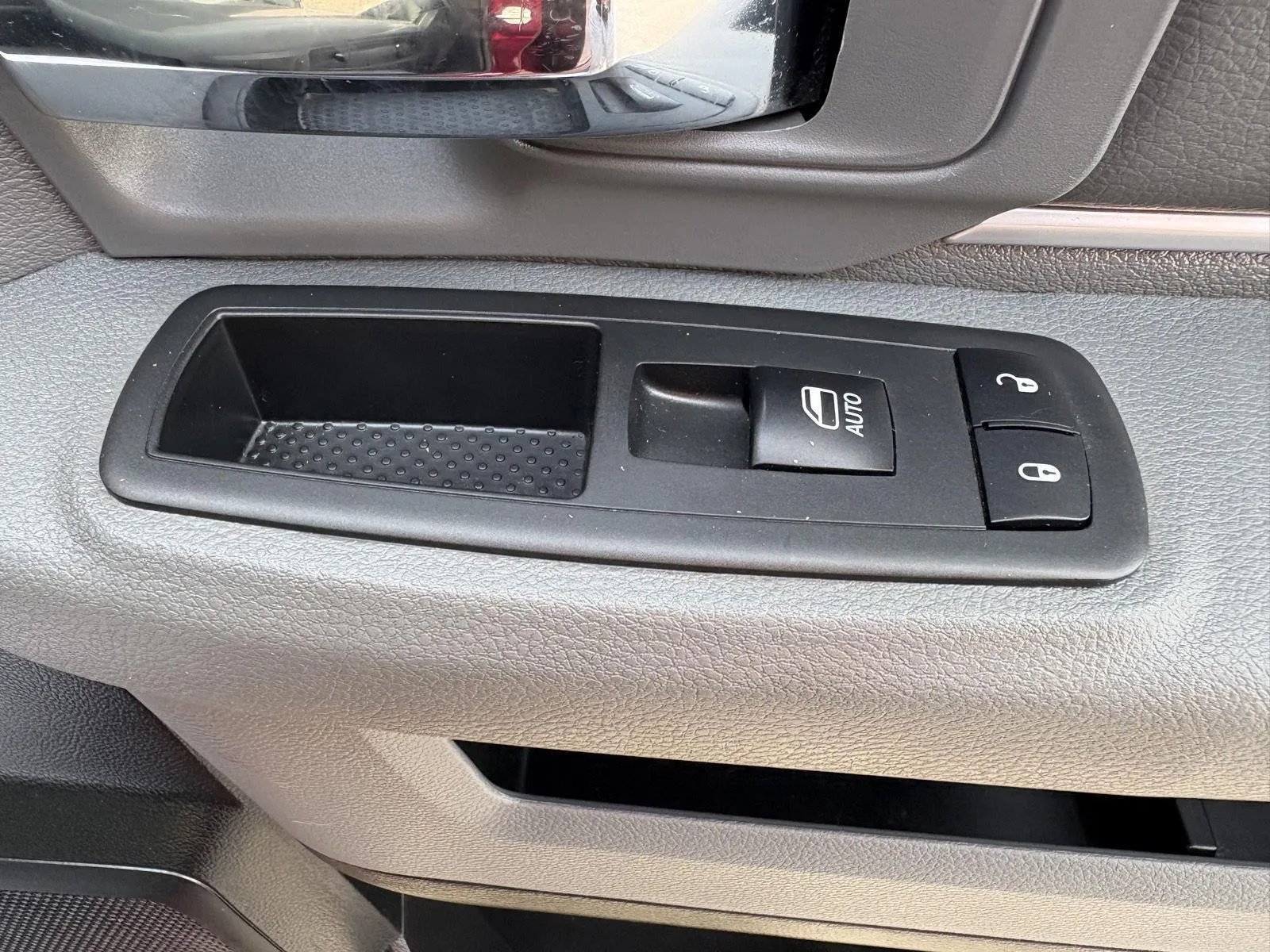 Ram 1500 photo 25