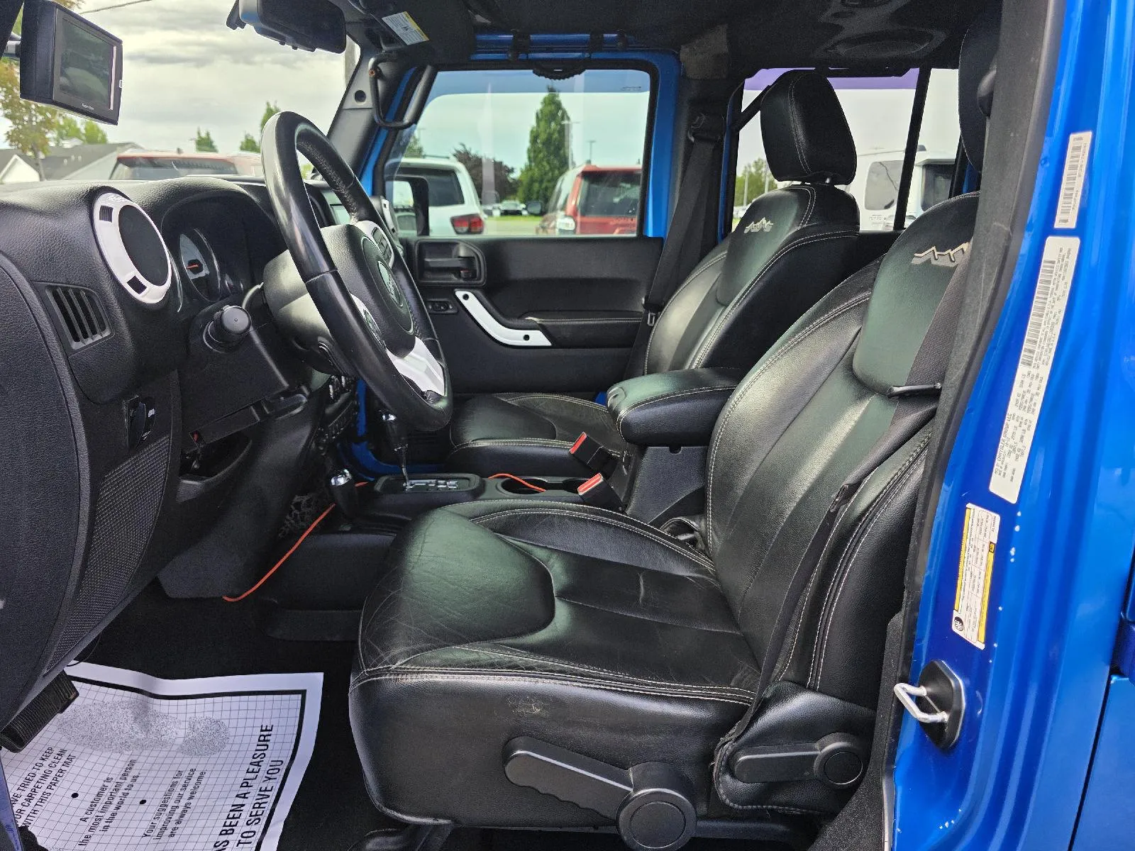 Jeep Wrangler photo 7