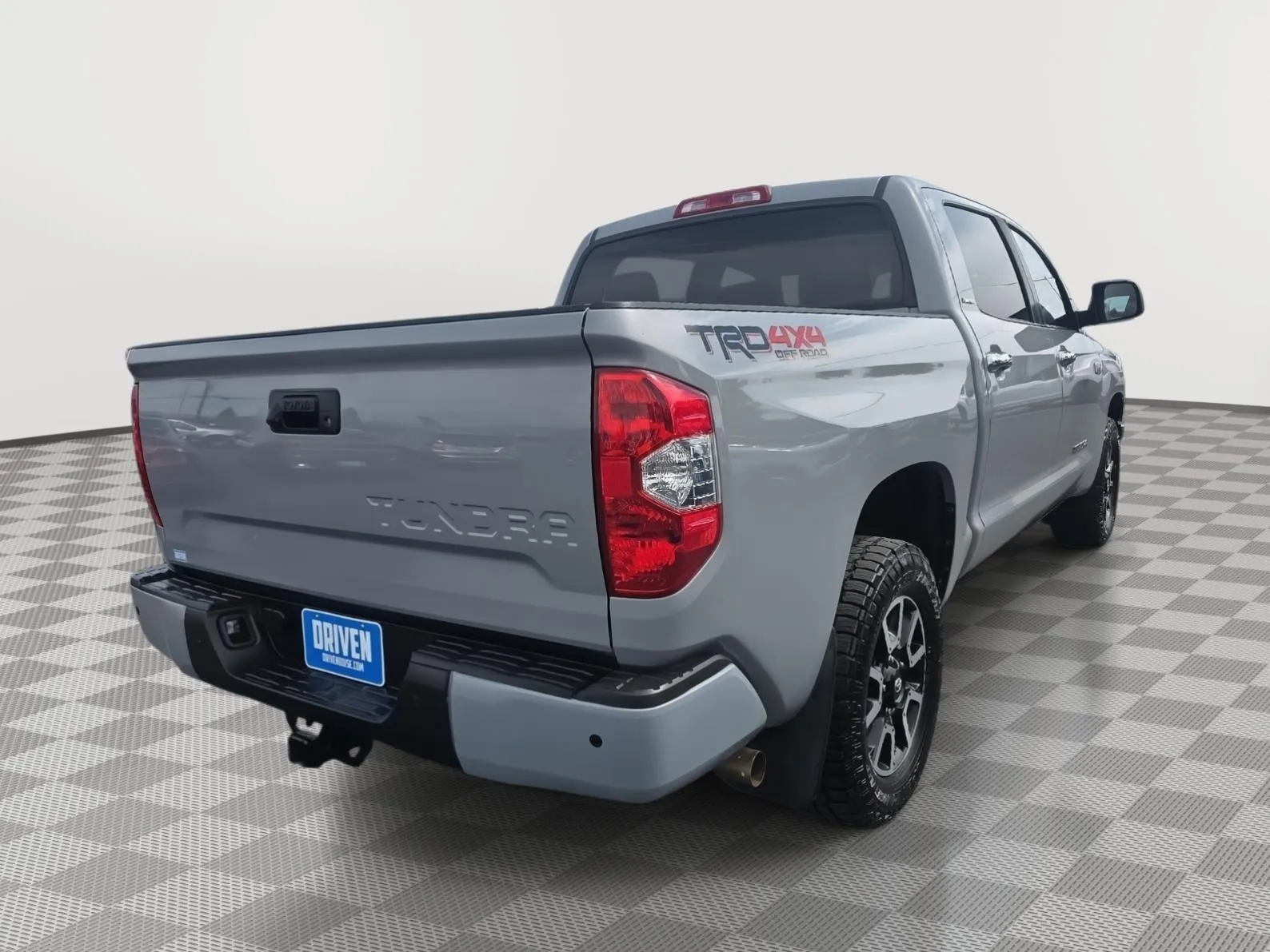 Toyota Tundra photo 4