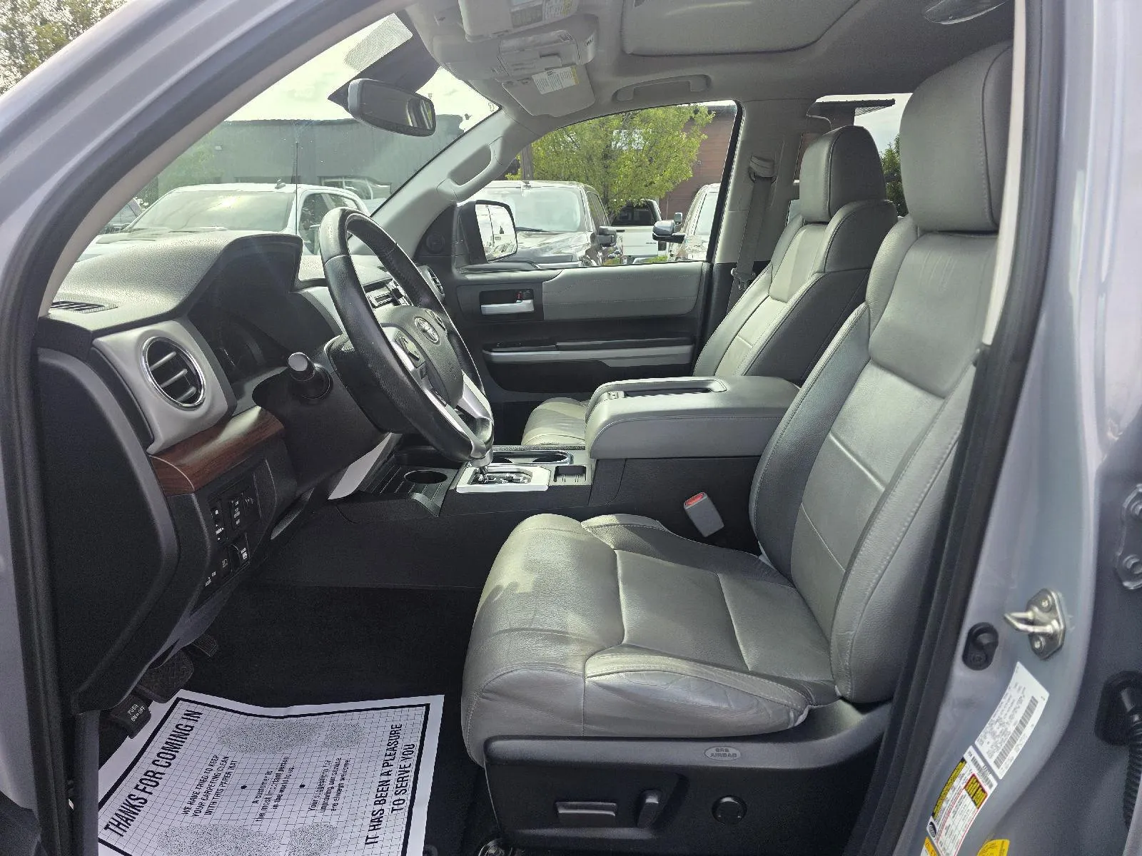 Toyota Tundra photo 7
