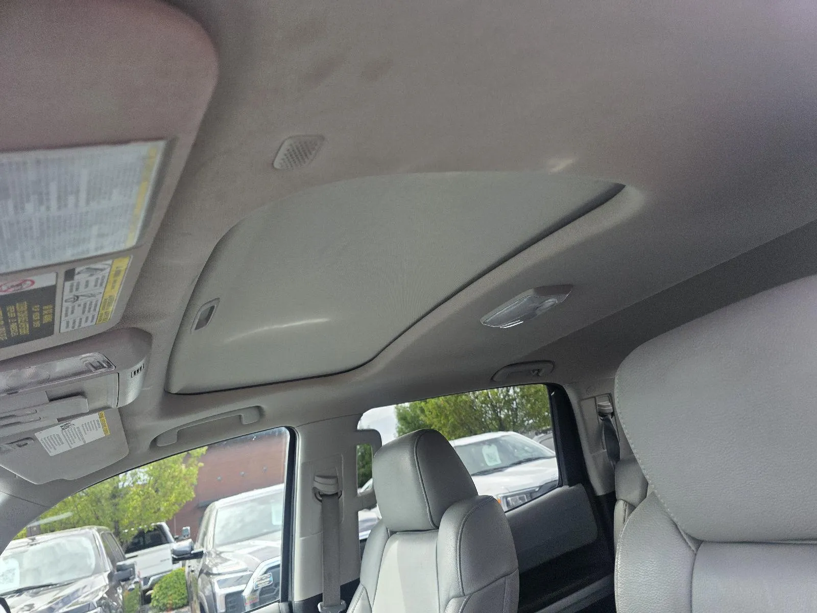 Toyota Tundra photo 19