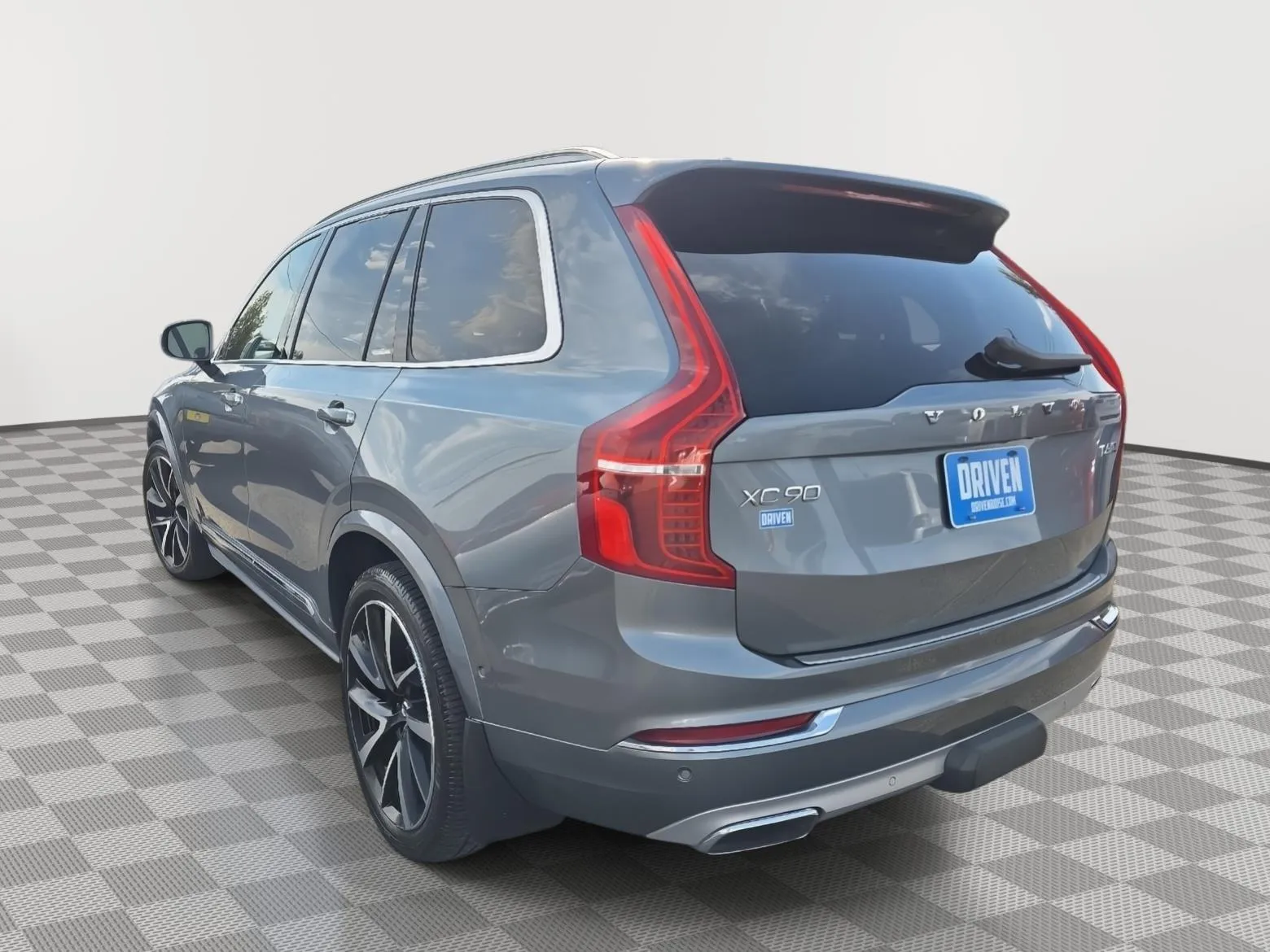 Volvo XC90 photo 6