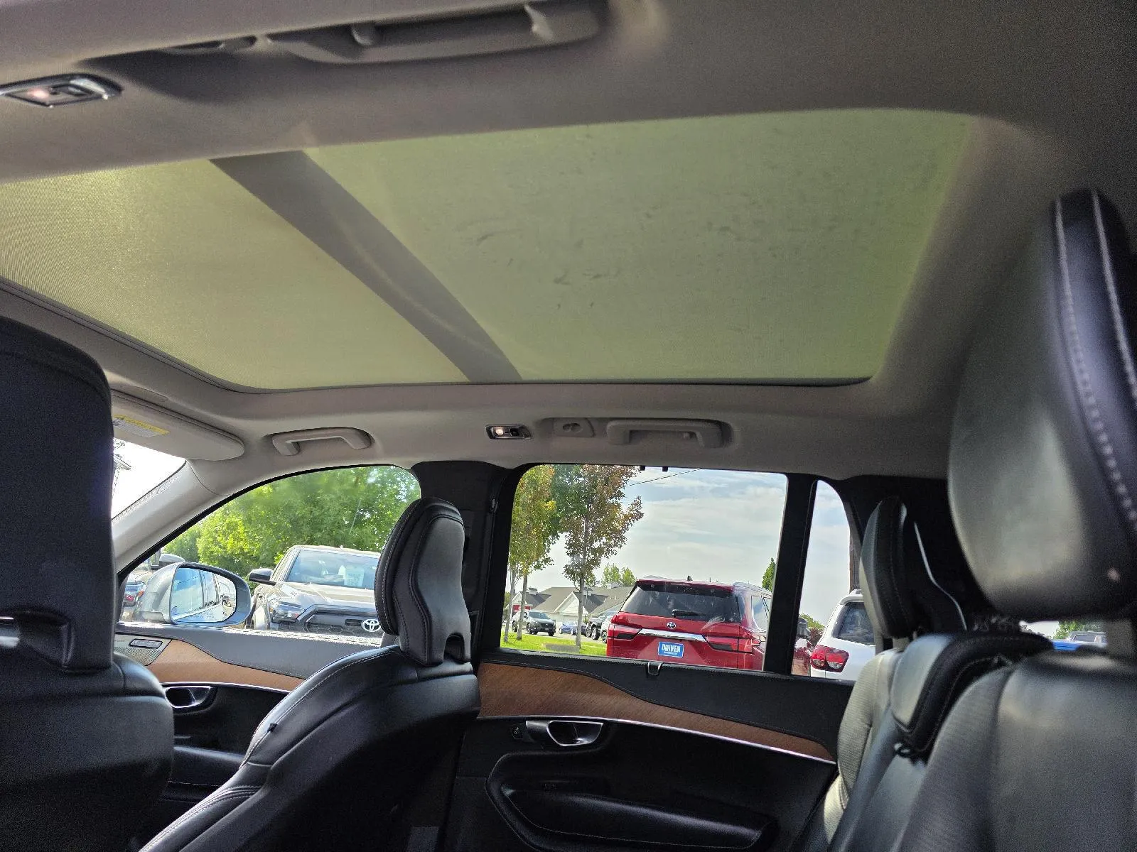 Volvo XC90 photo 13