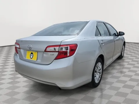 More photos of 2012 Toyota Camry LE at Driven, ID