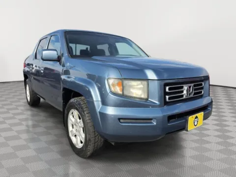 More photos of 2006 Honda Ridgeline RTS at Driven, ID