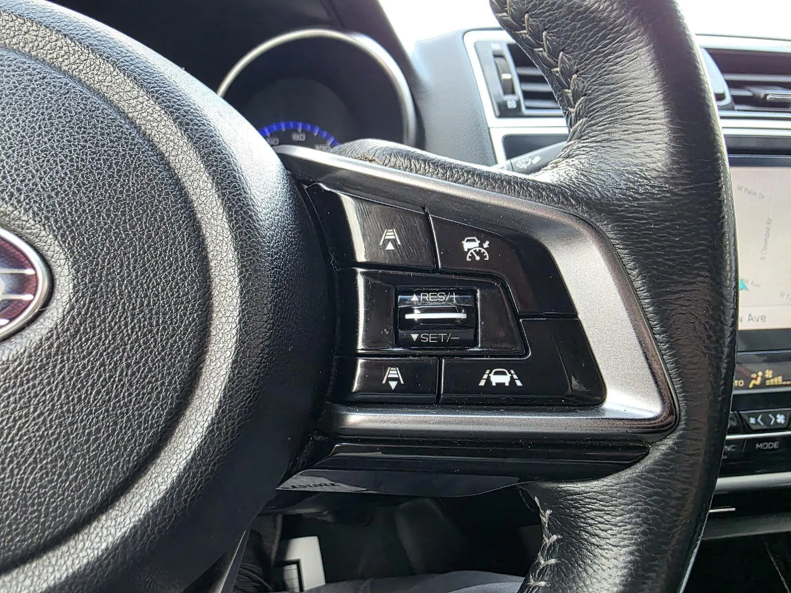 Subaru Outback photo 15