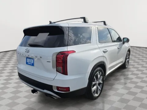 More photos of 2022 Hyundai Palisade SEL at Driven, ID