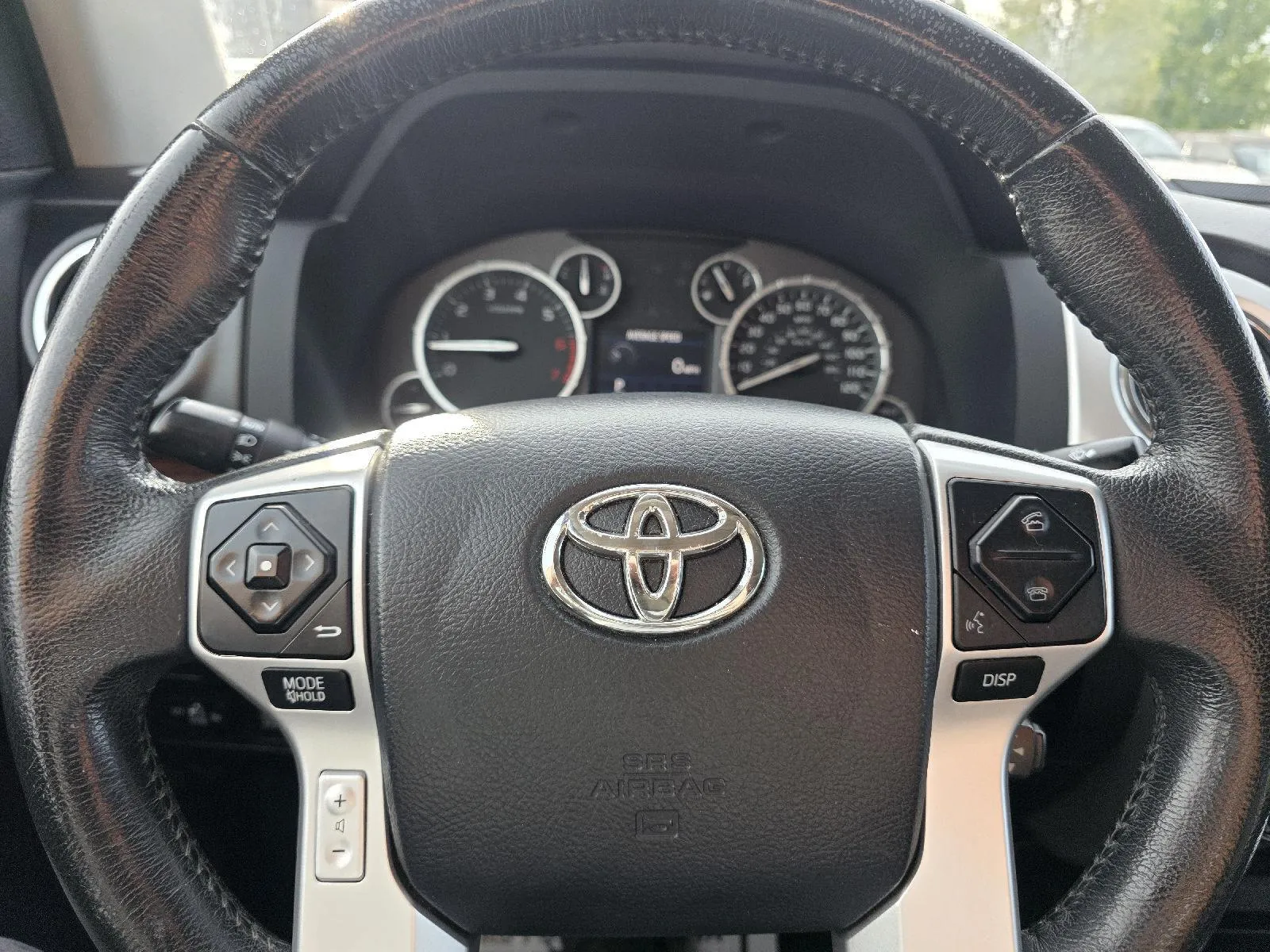 Toyota Tundra photo 14
