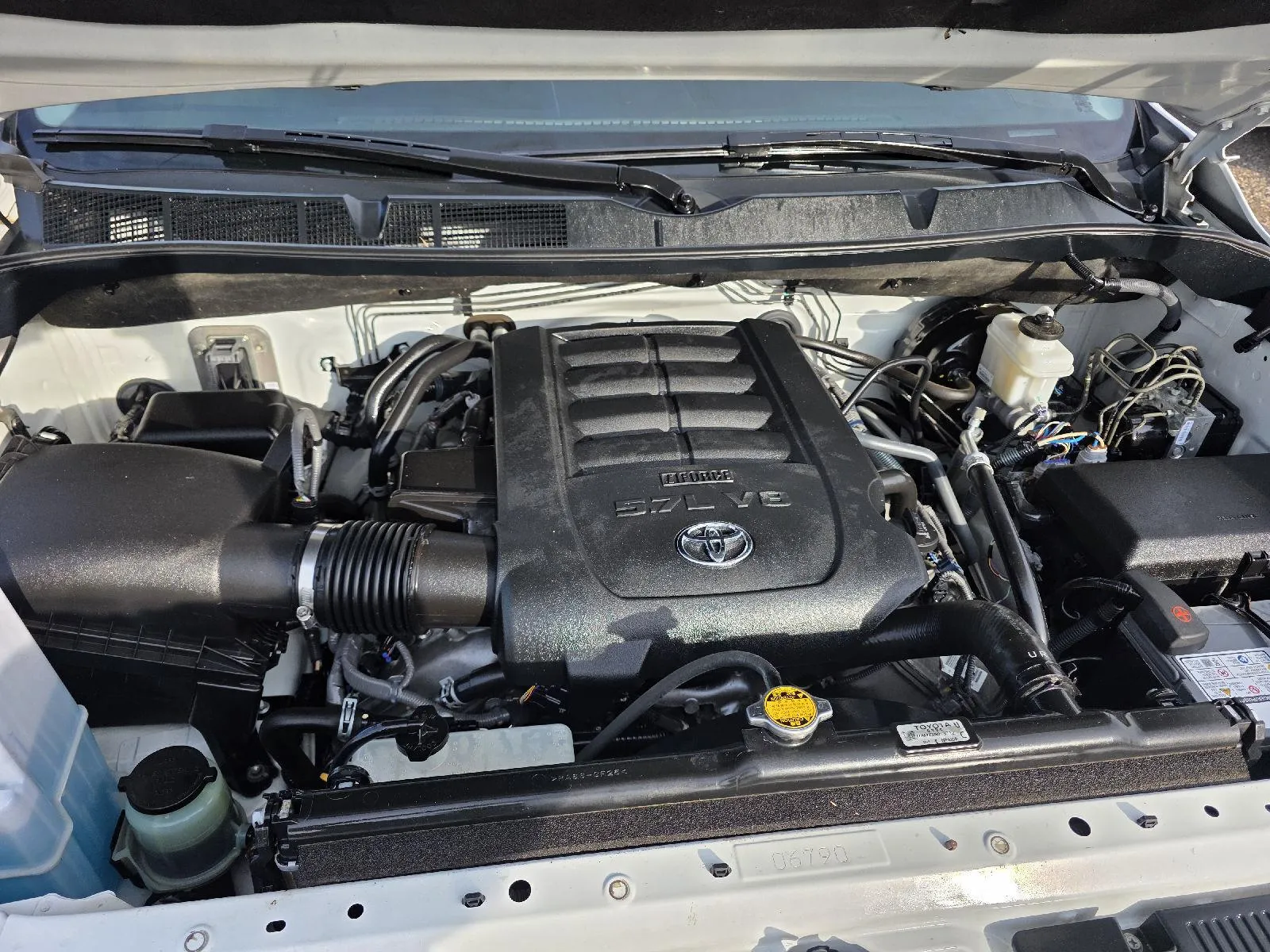 Toyota Tundra photo 18