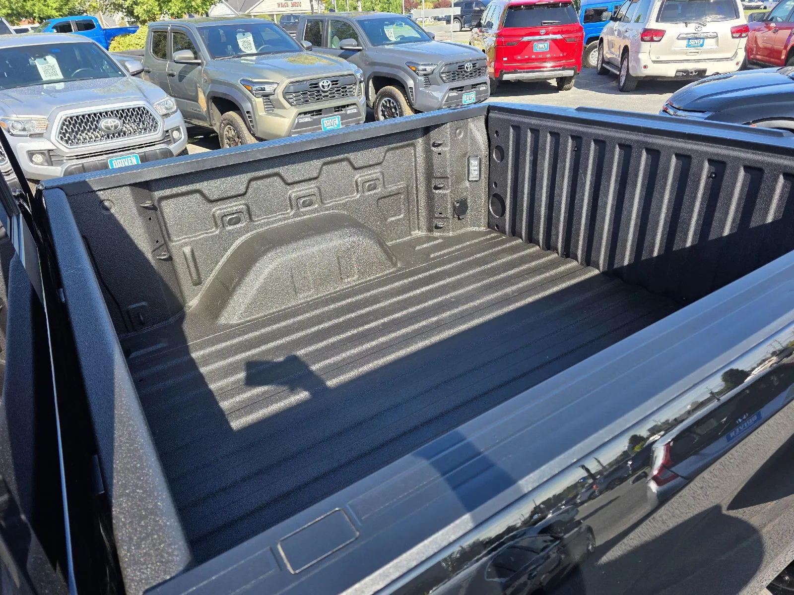 Chevrolet Silverado photo 13