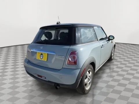More photos of 2011 MINI Cooper Hardtop at Driven, ID