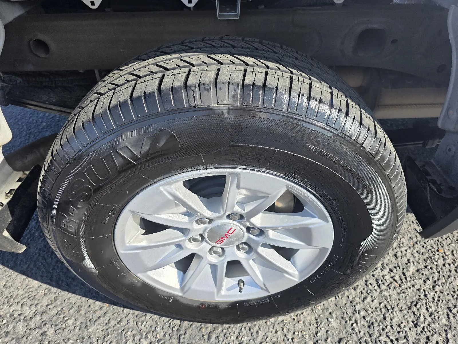 GMC Sierra photo 17