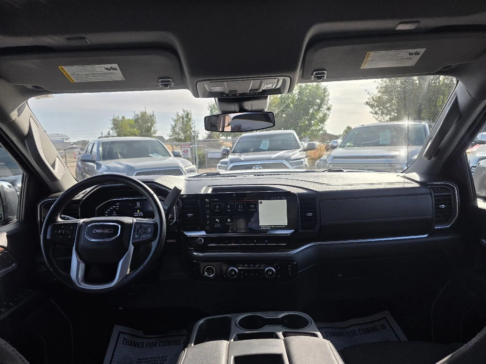GMC Sierra photo 14