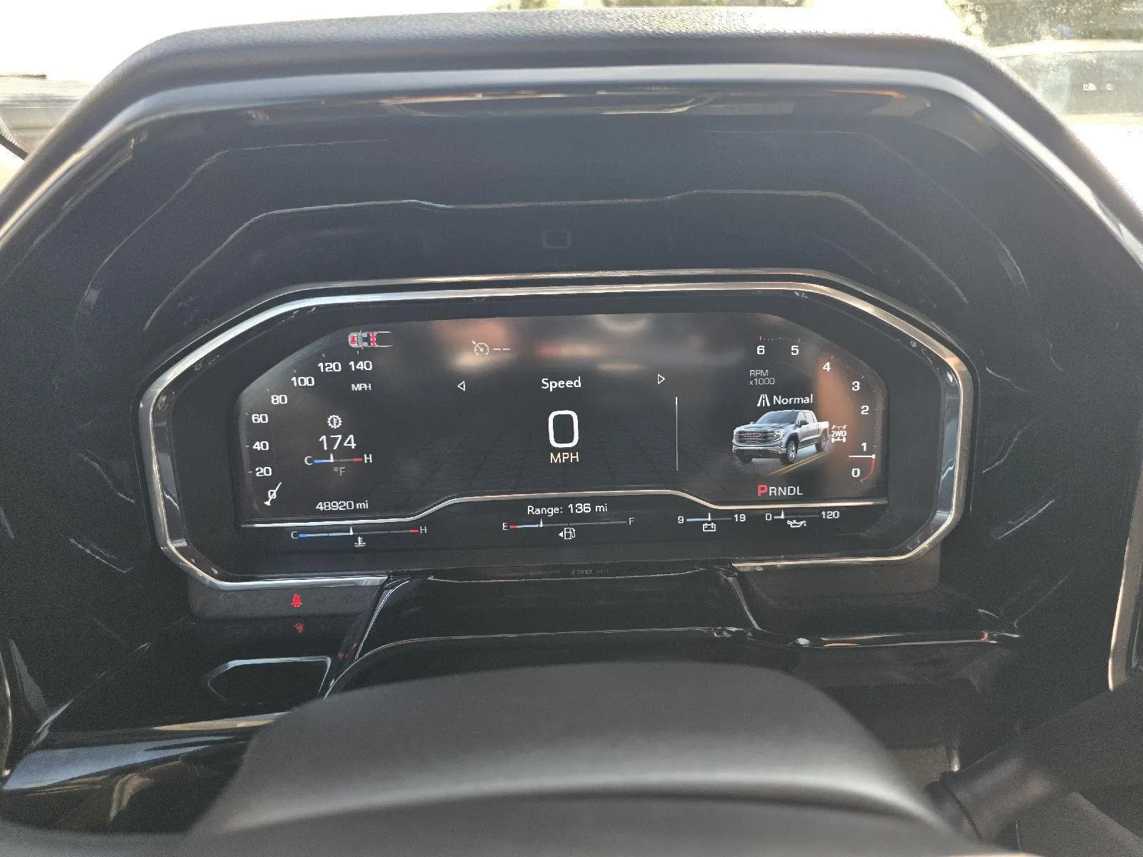 GMC Sierra photo 16