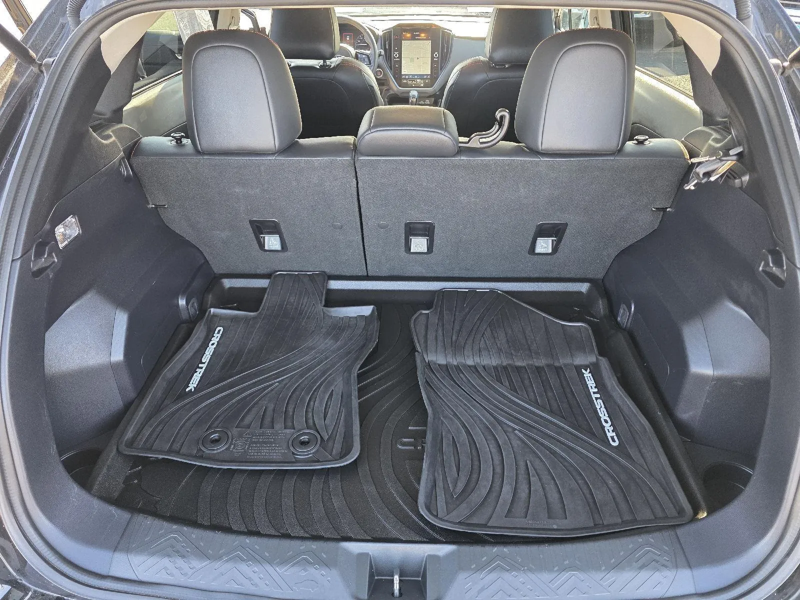Subaru Crosstrek photo 11