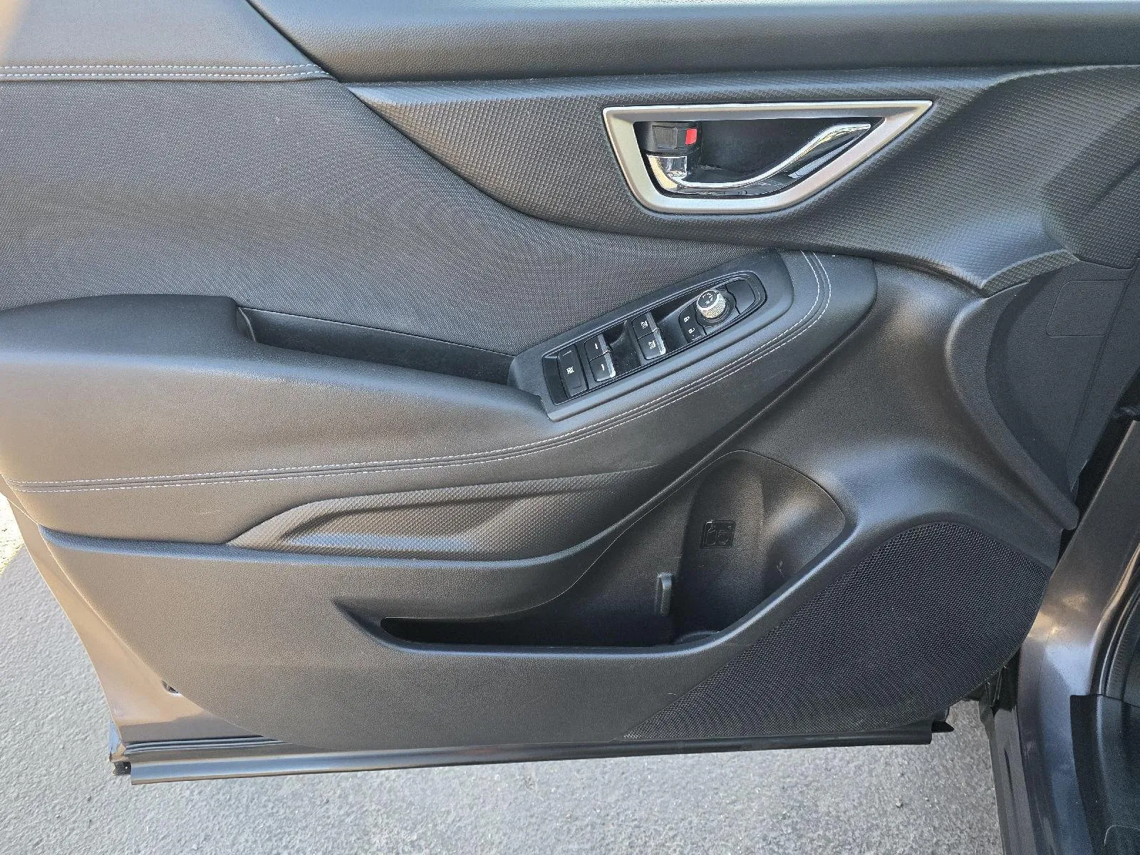 Subaru Forester photo 14
